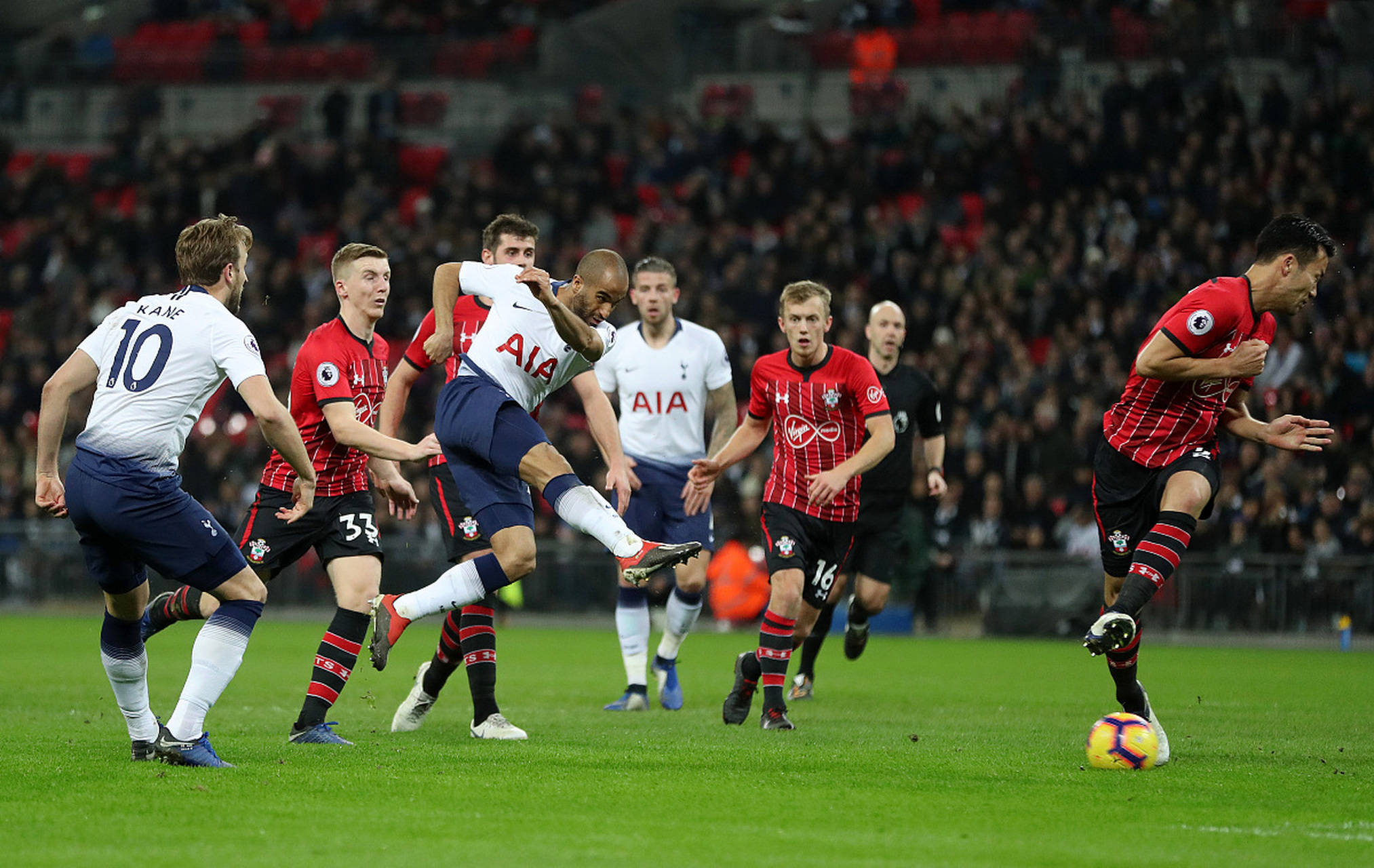 马丁内斯与 马丁内斯与